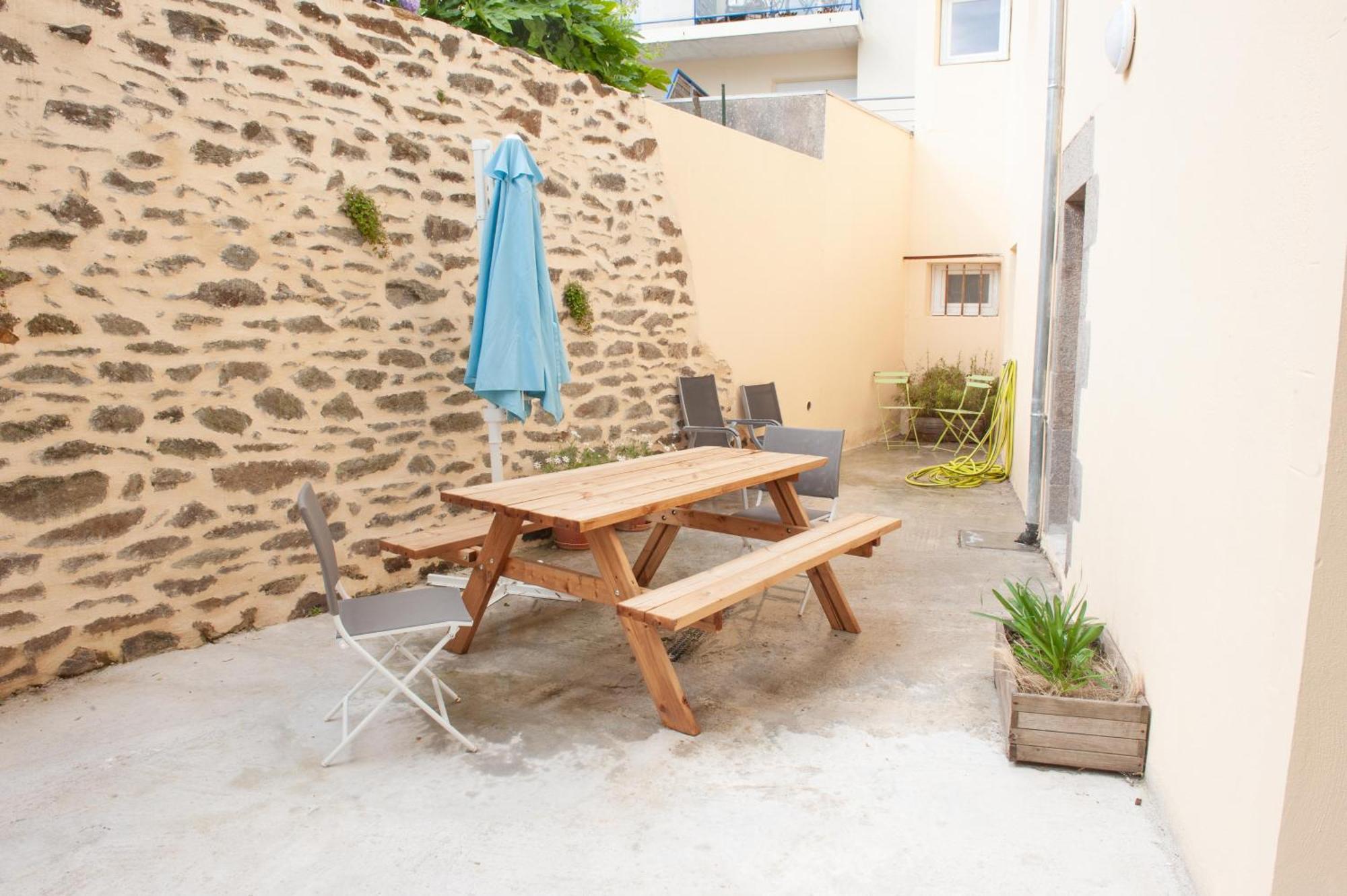 Immeuble De 3 Appartements Avec Cour Interieure Brest Zewnętrze zdjęcie